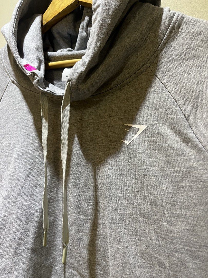 GYM SHARK CROPPED HOODIE (Category: Hoodies) located in Mapandan. Submitted by street_curate2.0 (Listing ID 1460512362, Image 2). Description: AUTHENTIC/LEGIT EXCELLENT CONDITION COLOR RATE: 10/10 ISSUE: NONE SIZE: MEDIUM PRICE: 999+SF NOTE: COLOR MAY VARY DUE TO LIGHTING!.