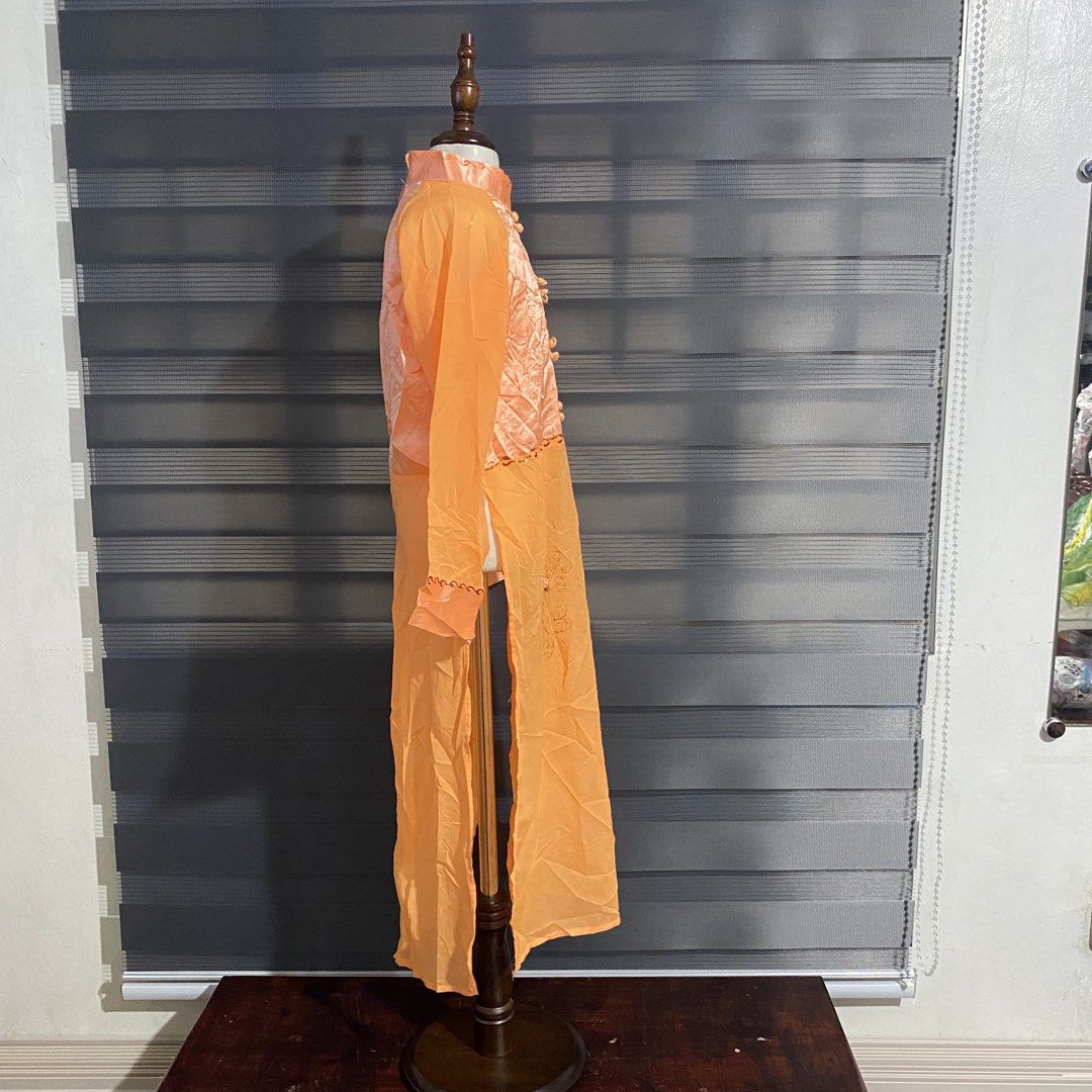 hanfu tops (Category: Babies & Kids Fashion) located in Caloocan City. Submitted by discusonlineshop (Listing ID 1460636614, Image 3). Description: 10-12Y.