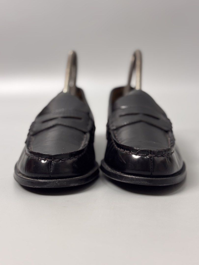 Haruta Arvin Penny Loafers (Category: Dresses) located in Quezon City. Submitted by willsmile (Listing ID 1460632626, Image 3). Description: Haruta Arvin Penny Loafers size 24 excellent condition no discoloration no flaws no issue Please read the description before buying MOP: gcash, bank transfer (bpi) Courier: J&T, lalamove Please view all uploaded photos before purchase you can also ask questions about the item Location: quezon city fairview M