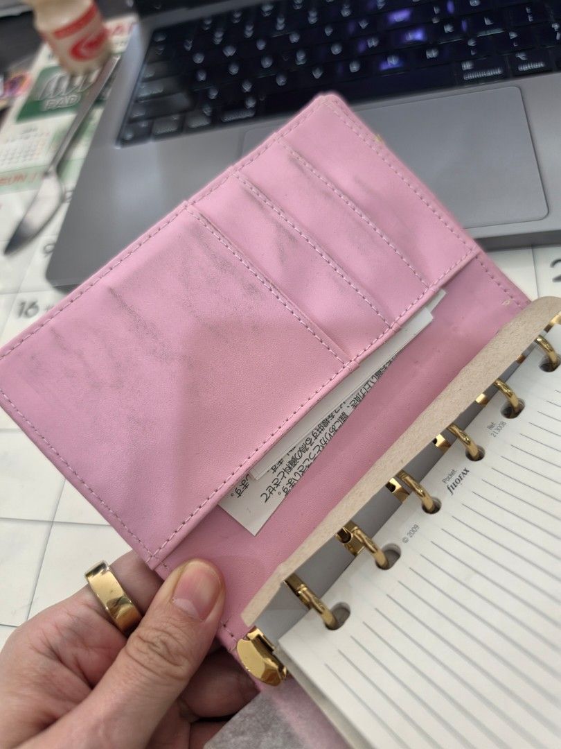 Hello Kitty Pink Binder with Filofax Inserts Pocket Size (Category: Stationery & School Supplies) located in Quezon City. Submitted by snowflakes.specials (Listing ID 1460610951, Image 3). Description: With peeling parts Pocket size with pen loop.