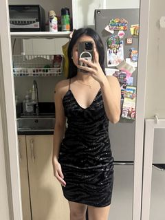 (Category: ) located in . Submitted by luckysellsxoxo (Listing ID 1460592216, Image 1). Description: .