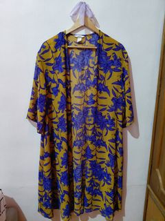 (Category: ) located in . Submitted by wornwardrobe (Listing ID 1460617709, Image 1). Description: .