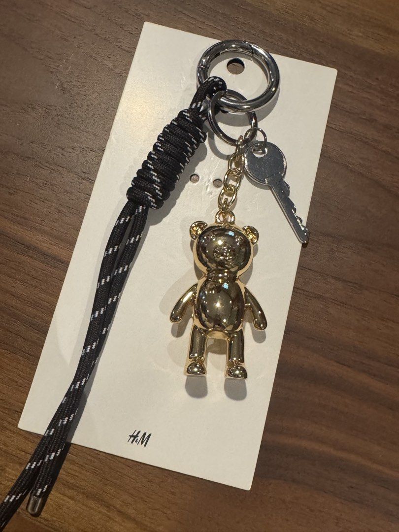 H&M keychain bear key (Category: Other Accessories) located in Manila. Submitted by de_clutterph (Listing ID 1460650964, Image 1). Description: .