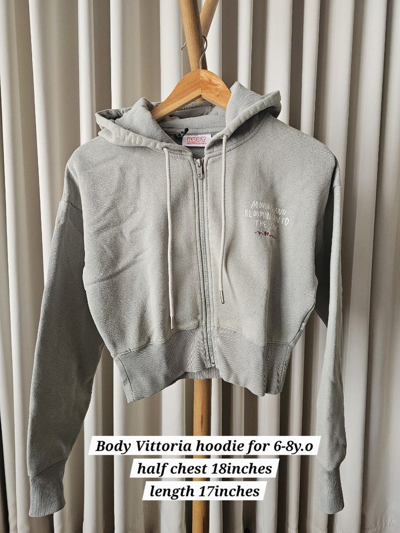 Hoodies Sweater kids (Category: Babies & Kids Fashion) located in Cabuyao City. Submitted by chlokipie (Listing ID 1460566175, Image 3). Description: Sweater and Hoodies. 250 each. Check photos for estimate sizes.