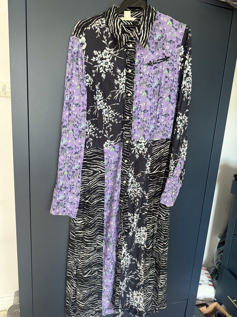 H&M maxi dress (Category: Dresses) located in Makati City. Submitted by nmvs1 (Listing ID 1460662952, Image 1). Description: H&m maxi dress printed Snap button closure not stretch Used thrice excellent condition Uk 10 med to large frame.