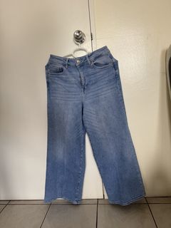 (Category: ) located in . Submitted by ysm888 (Listing ID 1460553263, Image 1). Description: .