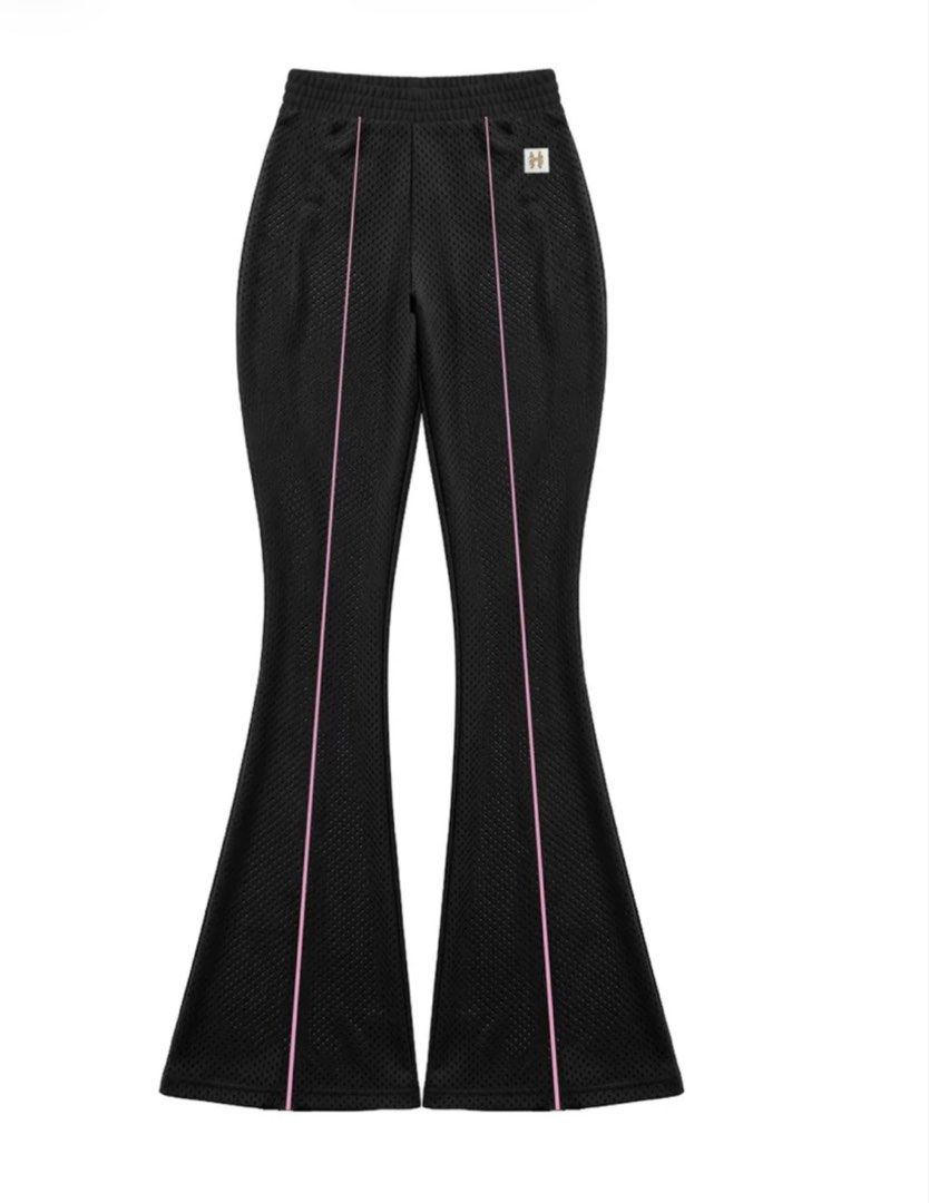 Hooligans Youth - Milligans Collab HD Girl (Category: Sets or Coordinates) located in Quezon City. Submitted by evlinc (Listing ID 1460666208, Image 1). Description: note: can send ww on request! RFS: too short and tight on me. Size: XS .
