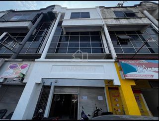 (Category: ) located in . Submitted by shazieryiskandar (Listing ID 1448677171, Image 1). Description: .