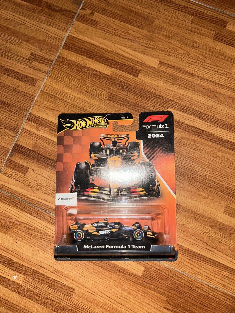 Hot Wheels Premium Formula 1 McLaren 2024 (Category: Vehicle & Diecast Models) located in Manila. Submitted by urboydeej (Listing ID 1460679106, Image 2). Description: - Hot Wheels Premium die-cast collectible - Features the 2024 McLaren Formula 1 Team car - Detailed replica with official team livery - Brand new in original packaging - Ideal for Hot Wheels collectors and Formula 1 enthusiasts.