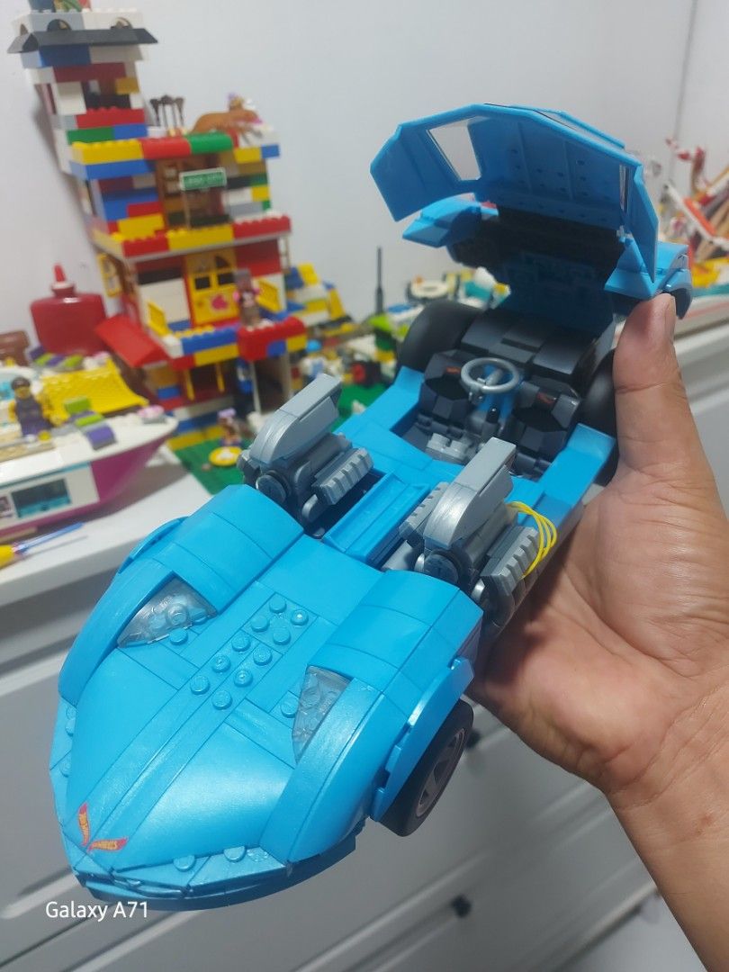 Hotwheels (Category: Vehicle & Diecast Models) located in Naga. Submitted by oddforest_a492eb (Listing ID 1460648499, Image 3). Description: .