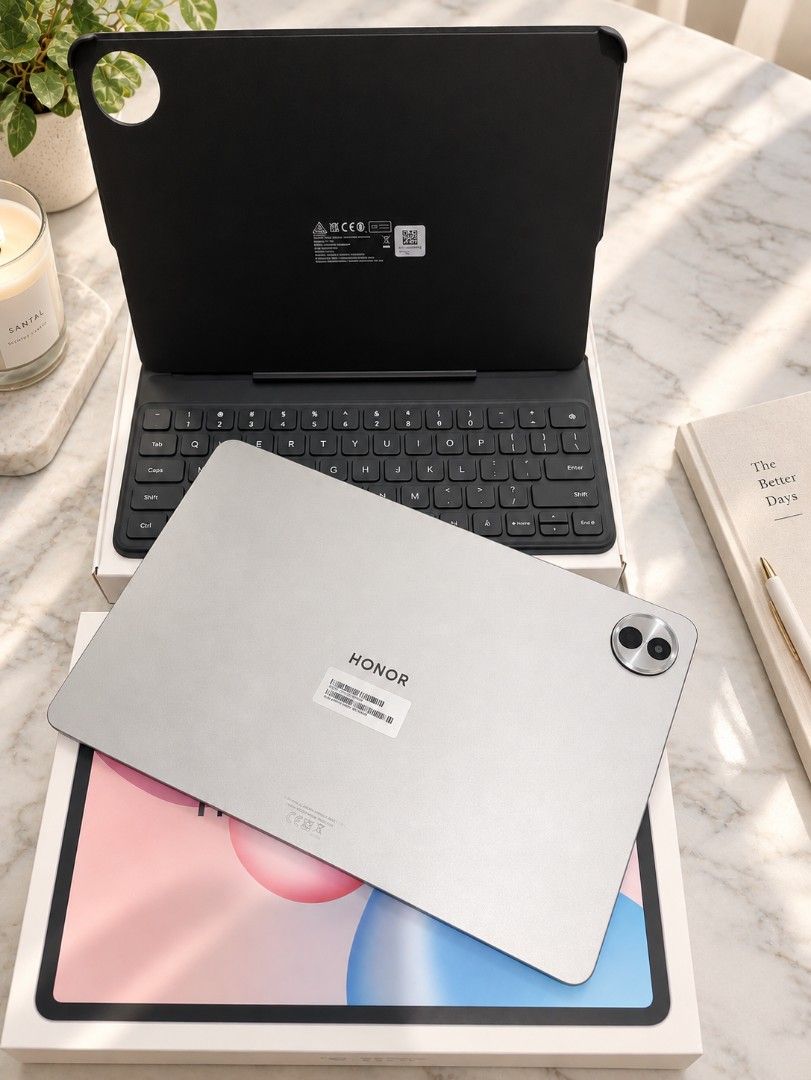 huawei honor pad 10 (Category: Laptops & Notebooks) located in Tarlac. Submitted by simplyaura (Listing ID 1460555220, Image 2). Description: complete with box no issue rfs upgrade.