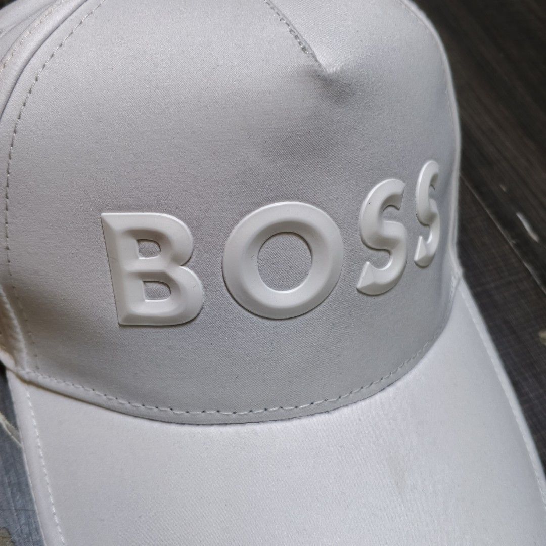Hugo boss big logo cap (Category: Caps & Hats) located in Manila. Submitted by janna_m (Listing ID 1460585264, Image 2). Description: EXCELLENT CONDITION ✅ NO ISSUES ✅ DM FOR INQUIRIES 📩.