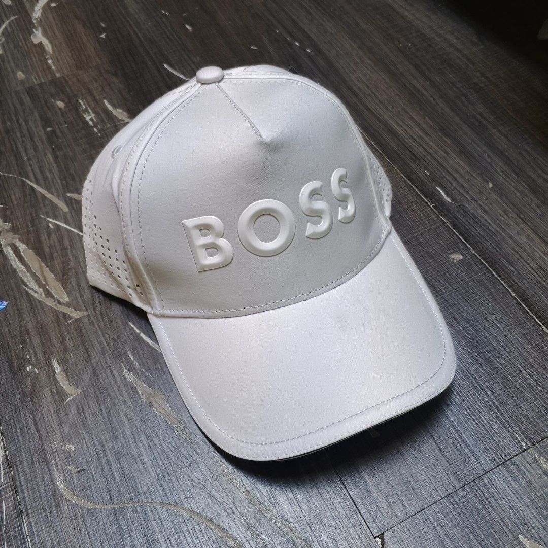 Hugo boss big logo cap (Category: Caps & Hats) located in Manila. Submitted by janna_m (Listing ID 1460585264, Image 1). Description: EXCELLENT CONDITION ✅ NO ISSUES ✅ DM FOR INQUIRIES 📩.