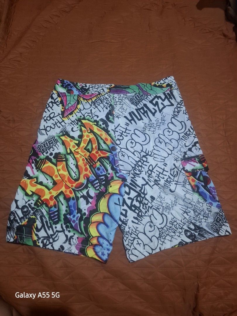 Hurley aop board shorts (Category: Shorts) located in Antipolo. Submitted by goldentiger-ac44 (Listing ID 1460635239, Image 2). Description: HURLEY AOP BOARDSHORT SIZE 34 DIMENSIONS 17.5 BY 21 EXCELLENT CONDITION PRICE 775 ANTIPOLO CITY LOCATION.
