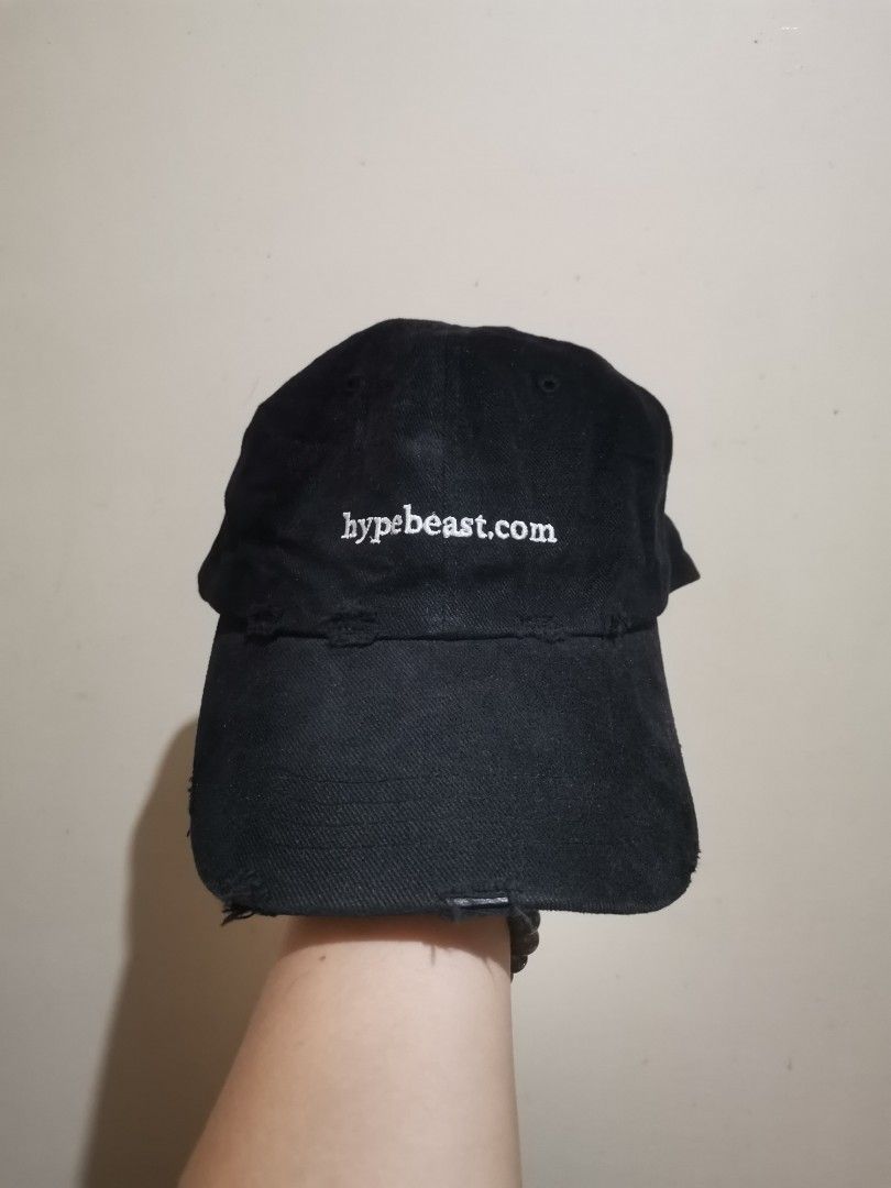 hypebeast.com cap (Category: Caps & Hats) located in Davao. Submitted by marcio17 (Listing ID 1460618077, Image 2). Description: Tattered design Excellent condition Need wash 850 freeshipping only.