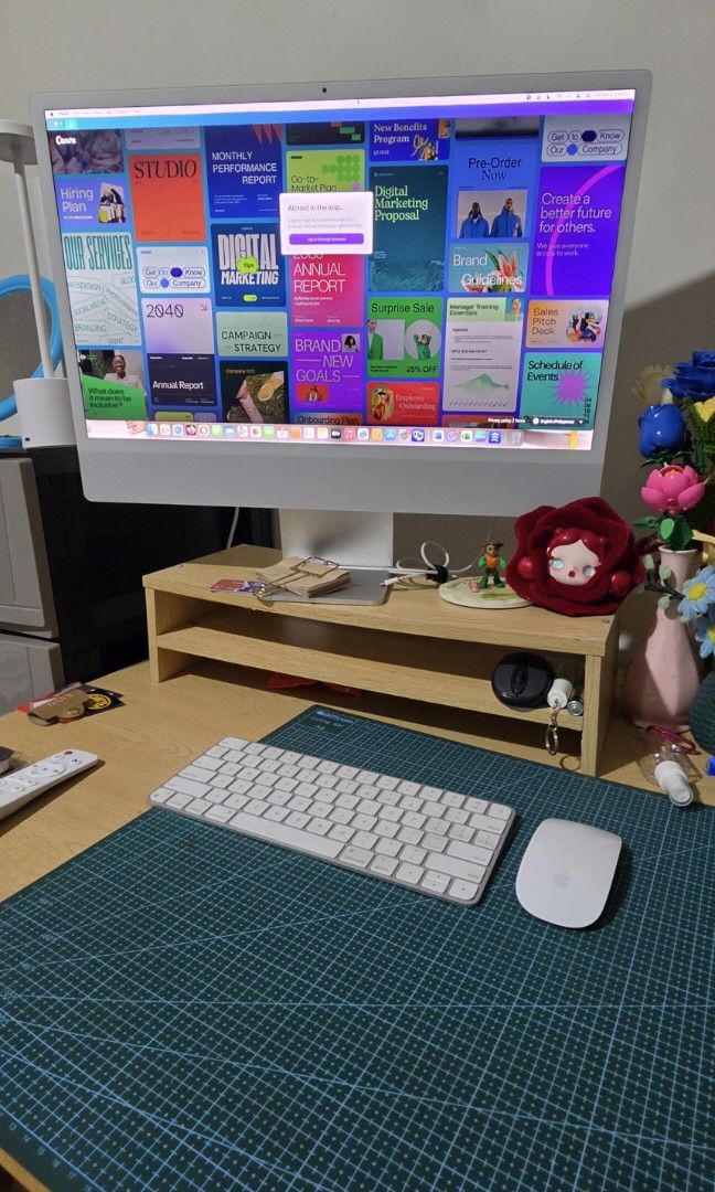 iMac M1 (Category: Desktops) located in Manila. Submitted by marla_rico (Listing ID 1460591535, Image 1). Description: Apple iMac M1 24 inches 8/256 barely used no box.