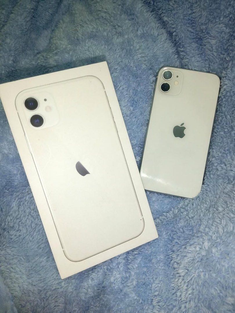 Iphone 11 White 128gb Openline Any sim (Category: iPhone 11 Series) located in Imus. Submitted by lisexd (Listing ID 1460666886, Image 3). Description: IPHONE 11 White 128GB •63% Battery Health (Makunat pa) • Minimal dents • Openline (Any sim pwede) • Lady owned • No history of repair • Unli reset • All working good • All parts original • Working true tone and face ID • Smooth and good condition • Ready to use • Unlimited checking (reset to sawa)
