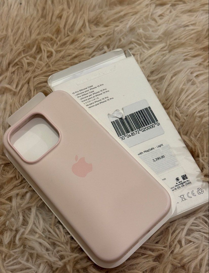 Iphone 15 pro Light Pink with Magsafe (Category: Cases & Sleeves) located in Makati City. Submitted by lilpeonybee (Listing ID 1460574845, Image 2). Description: Good as new :) Rfs: upgrade Location: Makati, City.