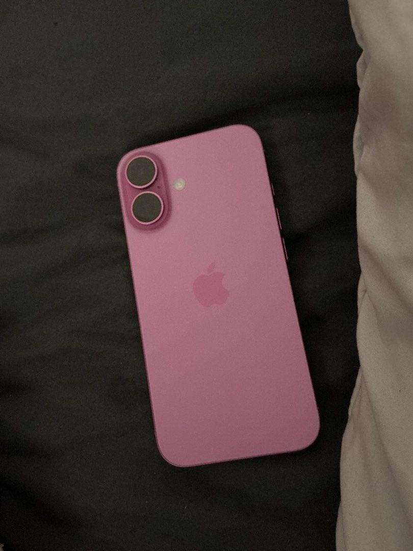 Iphone 16 - 256 gb (Category: Cases & Sleeves) located in Makati City. Submitted by zoetwinkleee (Listing ID 1460705008, Image 1). Description: Ip16 Never been repaired No issue 88 BH with box Loc: BGC .