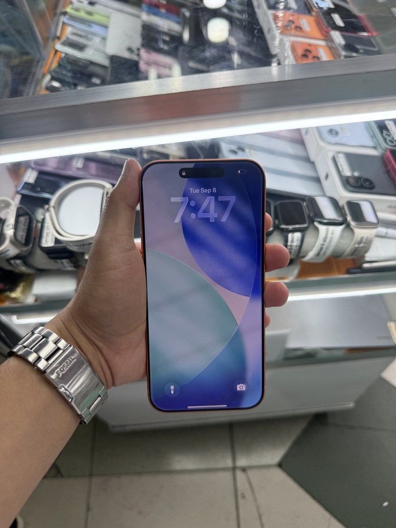 iPhone 17 Pro Max E-SIM Openline 100% Battery Health (Category: iPhone 17 Series) located in San Juan City. Submitted by Khalidmgdla08 (Listing ID 1460559076, Image 3). Description: FOR SALE | TRADE/SWAP Price: 61,999 On hand: iPhone 17 Pro Max✔️ 256GB ✔️ E-SIM OPENLINE ✔️ 100% Batt health ✔️ NTC APPROVED ✔️ 100% Original ✔️ 99% Makinis ✔️ 99% Smooth ✔️ NOT REFURB ✔️ NO HIDDEN ISSUES ✔️ NEVER BEEN REPAIRED ✔️ TEST TO SAWA✔️ FREE 3-UTOOLS ✔️ ANY M