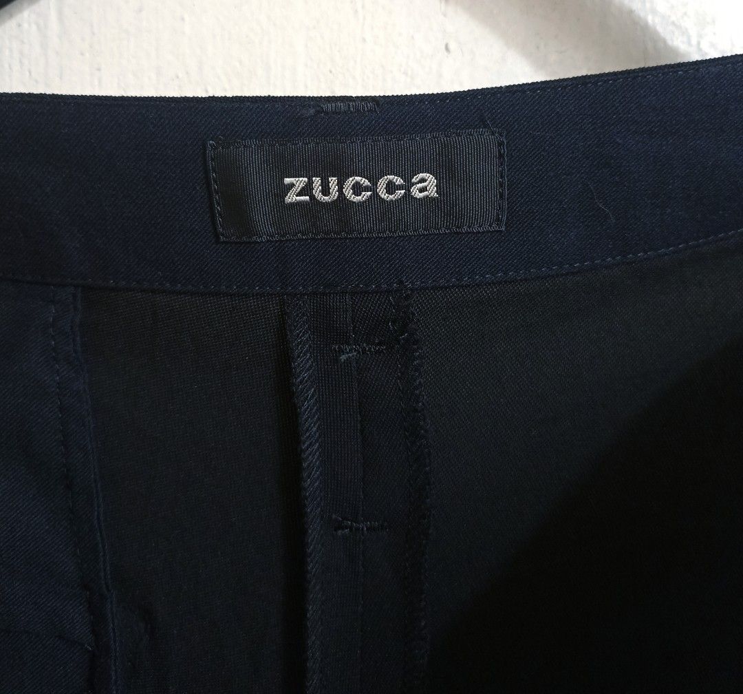 ISSEY MIYAKE "ZUCCA" (Category: Other Bottoms) located in Davao. Submitted by anythin6 (Listing ID 1460653551, Image 3). Description: - Classic black trousers from Zucca - Features a button closure for a secure fit - Two functional pockets on the back - Perfect for both casual and smart occasions.
