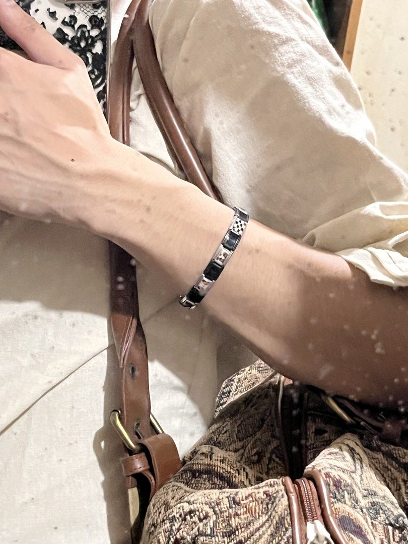Italian Charms bracelet (Category: Bracelets) located in Manila. Submitted by iced_kohi (Listing ID 1460444352, Image 2). Description: Most of them are customized 7 customized charm 14 black italian charm have free adjustable tool non tarnish.
