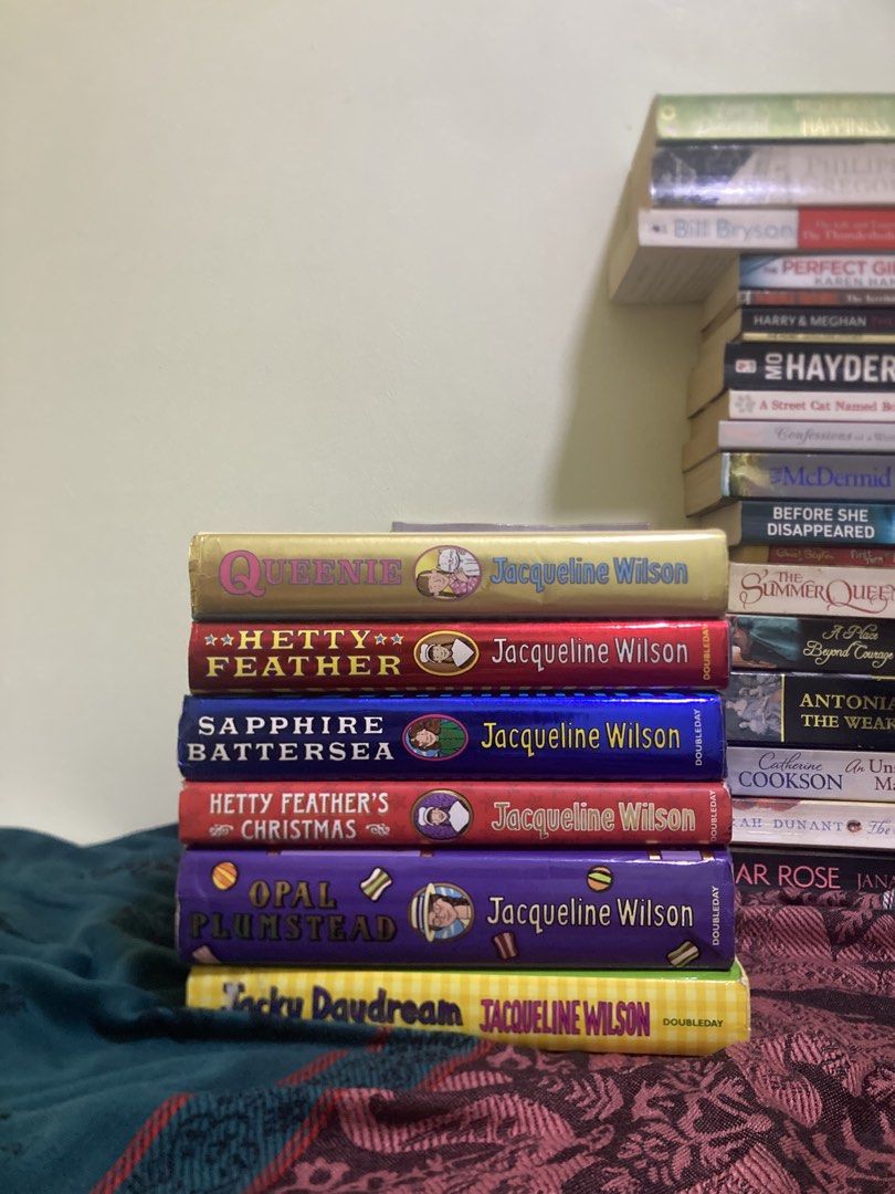Jacqueline Wilson Book Bundle (Category: Children's Books) located in Manila. Submitted by kreserie (Listing ID 1460647091, Image 1). Description: ୨୧ ˚₊‧ NEW ARRIVAL! ‧₊˚ ୨୧ 🎀 Jacqueline Wilson Books 🎀 Calling all bookworms! 🧸📖✨ A little collection of HARDBOUND Jacqueline Wilson classics is now up for grabs! 💌 ♡ ₱95 each ♡ ₱500 for the BUNDLE — get all 6! 🎀 📚 AVAILABLE BOOKS: ୨୧ Queenie ୨୧ Hetty Feather ୨୧ Hetty Feather’s Christmas 🎄 ୨୧ O