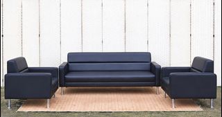 (Category: ) located in . Submitted by FurnitureGallery (Listing ID 1460626612, Image 1). Description: .