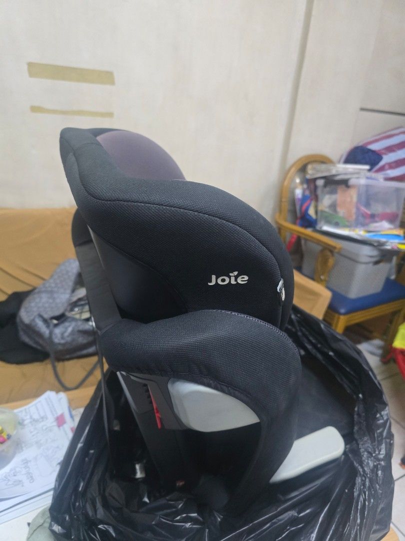 Joie Elevate Car Seat (Category: Kids Tables & Chairs) located in Quezon City. Submitted by thegoodsplanetmnl (Listing ID 1460608162, Image 3). Description: The Joie Elevate Car Seat is a forward-facing Group 1/2/3 combination car seat designed to grow with your child from approximately 9 months up to 12 years old (9–36 kg) rfs : decluttering.