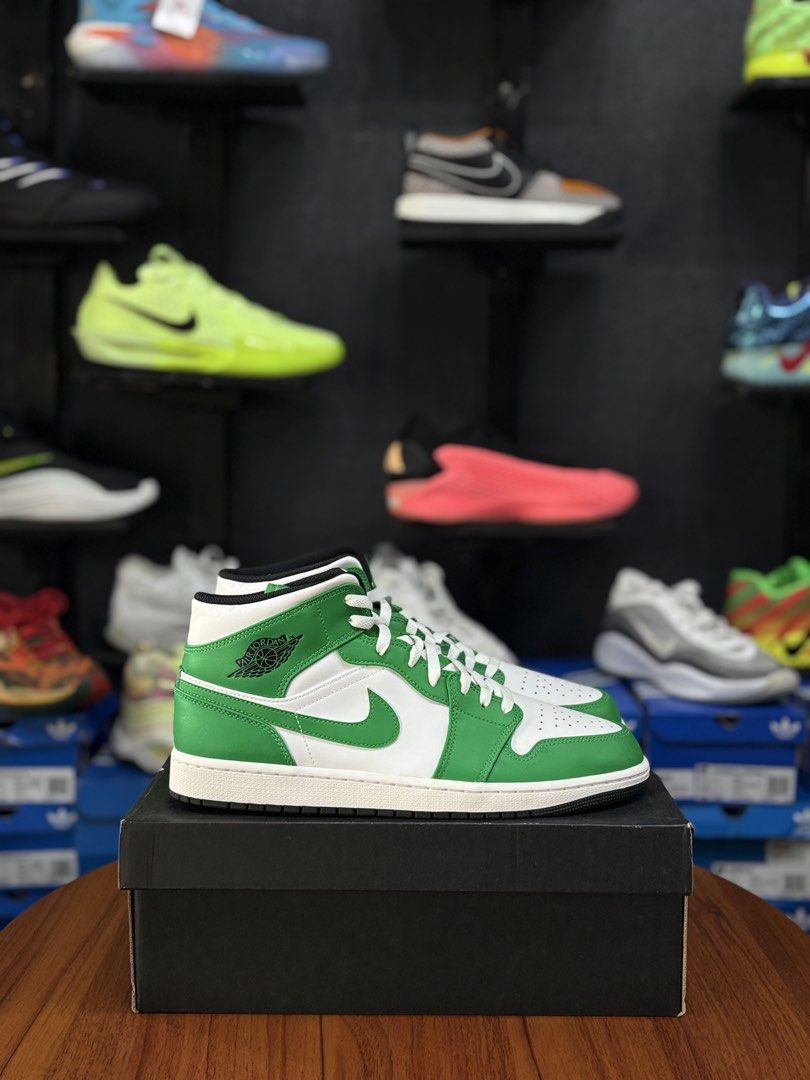 Jordan 1 Mid Lucky Green (Category: Sneakers) located in Cavite. Submitted by jairo13 (Listing ID 1460700296, Image 1). Description: Jordan 1 Mid Lucky Green 13us | Brandnew ₱2,995.00 Ig&Fb: ShoesoleCavite 📍Silang,Cavite 🚚Jrs / Lbc / Lalamove 💵Gcash / Bdo / Lalamove We accept credit card payments Buying profitable pairs 24/7. Dm for appraisal.
