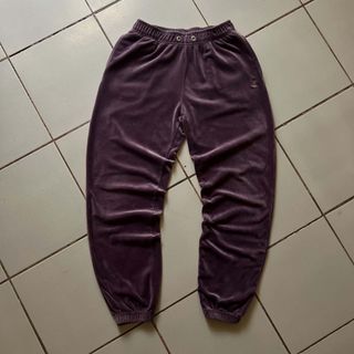 (Category: ) located in . Submitted by ragtagclothes (Listing ID 1460645210, Image 1). Description: .