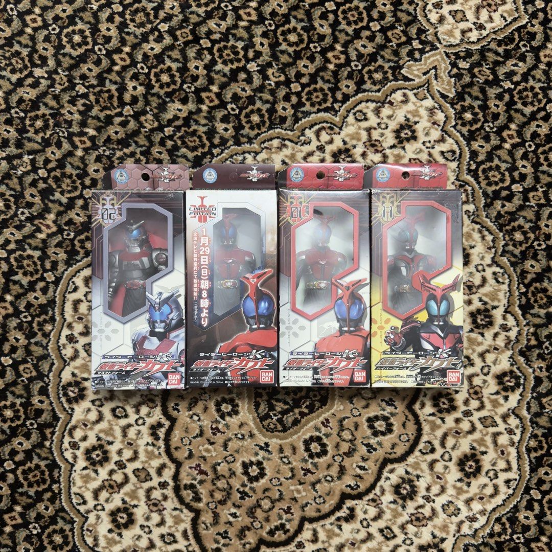 Kabuto Sofubi (Category: Toys & Collectibles) located in Serendah. Submitted by syafeeeqq (Listing ID 1460706670, Image 1). Description: -Price for all, inc pos.