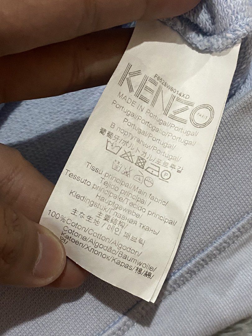 Kenzo (Category: Luxury Apparel) located in Tarlac. Submitted by cheap.fleaaa (Listing ID 1460560685, Image 3). Description: Kenzo✨ Width: 20.5 Length: 24 No issue 800 + ship Any courier Tarlac based📍.