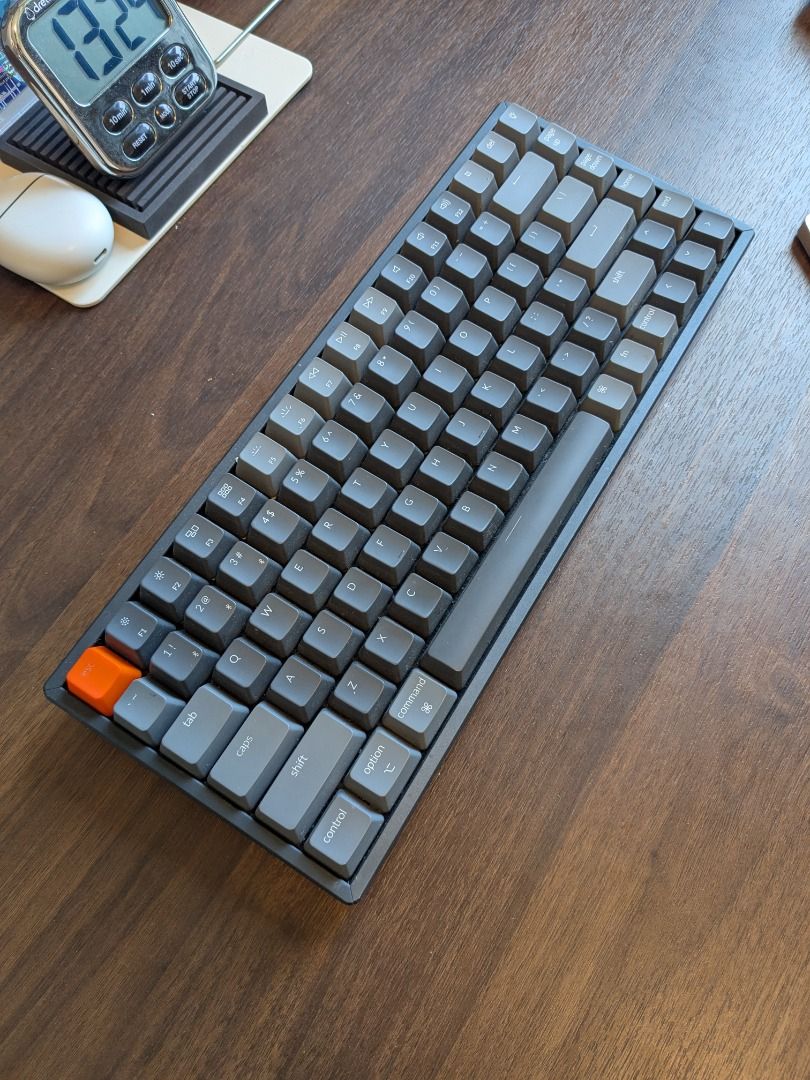 Keychron K2 Wireless Mechanical Keyboard （分類：電腦鍵盤及相關產品）位於 Hong Kong。 由 naois 提交（商品編號 1460551498，圖片 1）。簡介： Moving sale~ East Rail meet-up 搬家賣私人收藏 東鐵交收～。