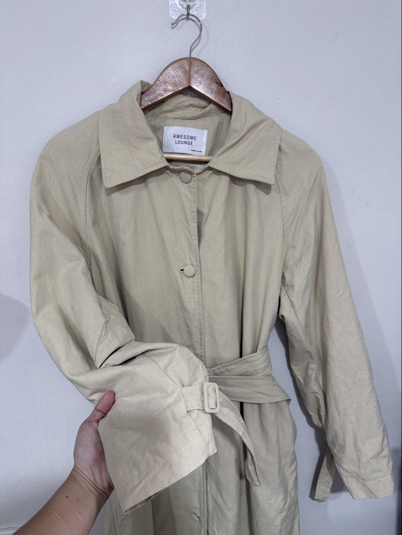 Khaki Light denim Coat brown (Category: Coats, Jackets and Outerwear) located in Manila. Submitted by morningthrifters (Listing ID 1460660165, Image 3). Description: This is from korea Good as new Khaki brown color With belt No flawas Can fits up to medium size.