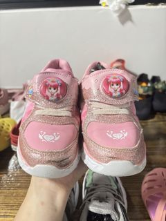(Category: ) located in . Submitted by littlebooythriftstore (Listing ID 1460699373, Image 1). Description: .
