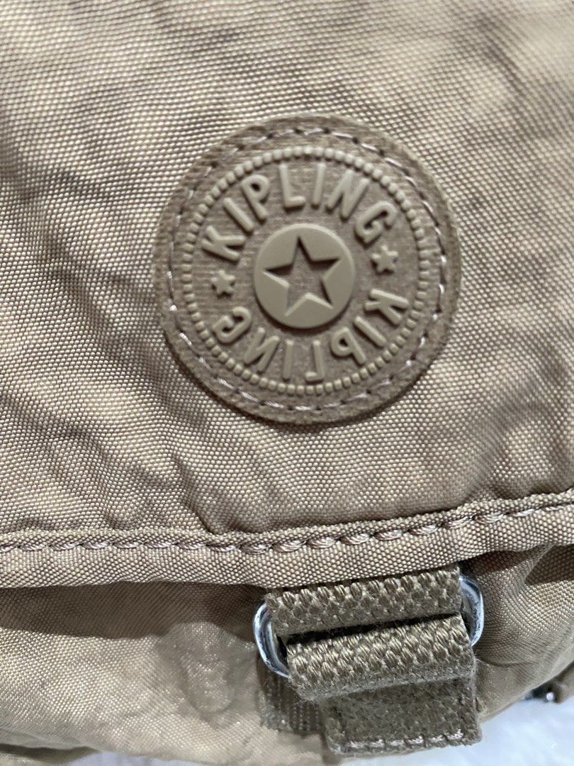 Kipling fairfax shoulder bag (Category: Shoulder Bags) located in Quezon City. Submitted by swift_kenjie (Listing ID 1460712591, Image 3). Description: Super bet🥰.