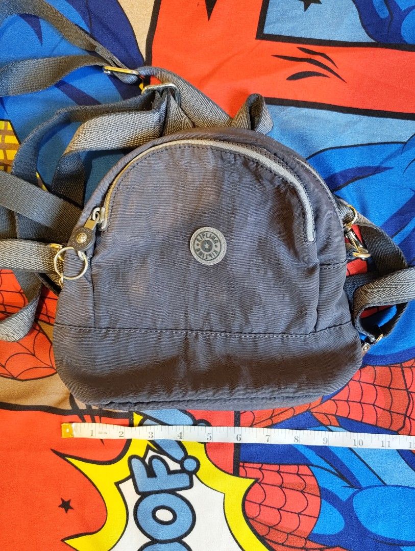 Kipling Ives Mini (Category: Backpacks) located in Valenzuela. Submitted by nl.ndy (Listing ID 1460588671, Image 2). Description: Kipling Ives Mini 2-way bag Authentic, no issues Used once, 9/10 see pics for dimensions decluttering pickup only @ valenzuela city .