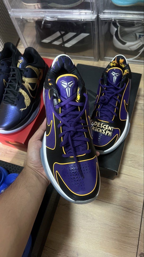 Kobe 5 5X Champ (Category: Sneakers) located in Manila. Submitted by jcpescasio24 (Listing ID 1460573714, Image 2). Description: Kobe 5 5x Champ 10.5us +₱2,000 trading value ✅100% Legit ✅Complete & Brandnew ✅Unli Vouch Meetup: UPTC, Ever Commonwealth MOP: Gcash, BPI, BDO 📍Feria, Commonwealth QC.