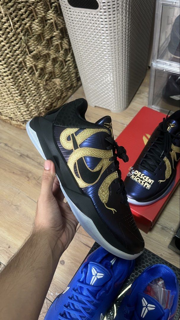 Kobe 5 Eggplant (Category: Sneakers) located in Manila. Submitted by jcpescasio24 (Listing ID 1460573054, Image 1). Description: Kobe 5 Eggplant 11us ₱13,498 ✅100% Legit ✅Complete & Brandnew ✅Unli Vouch Meetup: UPTC, Ever Commonwealth MOP: Gcash, BPI, BDO 📍Feria, Commonwealth QC.