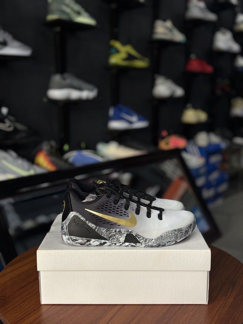 Kobe 9 Mambacita (Category: Sneakers) located in Cavite. Submitted by jairo13 (Listing ID 1460524489, Image 1). Description: Kobe 9 Mambacita 9.5us | Brandnew ₱12,495.00 Ig&Fb: ShoesoleCavite 📍Silang,Cavite 🚚Jrs / Lbc / Lalamove 💵Gcash / Gotyme / Bdo We accept credir card payments. We buy profitable pairs 24/7. Dm for appraisal.
