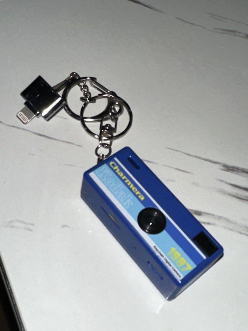 Kodak charmera (Category: Other Gadgets) located in Manila. Submitted by kayecprs (Listing ID 1460709545, Image 1). Description: Rfs: Not using it anymore Wt box and other accessories Inclusions: * 32gb sd card (fr kodak) * sd card reader (ios) .