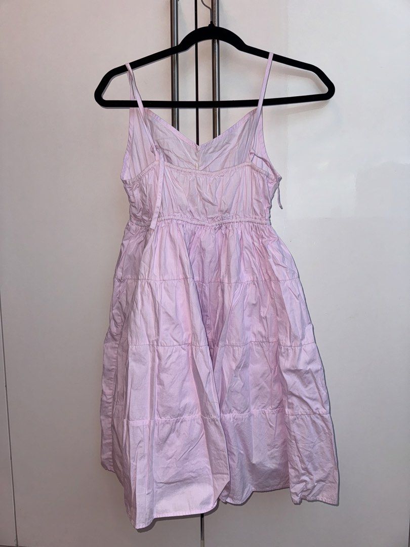 Lavender Mini Dress (M-L) (Category: Dresses) located in Makati City. Submitted by snoopysellsthings (Listing ID 1460613340, Image 2). Description: - Fits Size M to L - Adjustable tie straps - Middle ruching area of dress is slightly discolored .