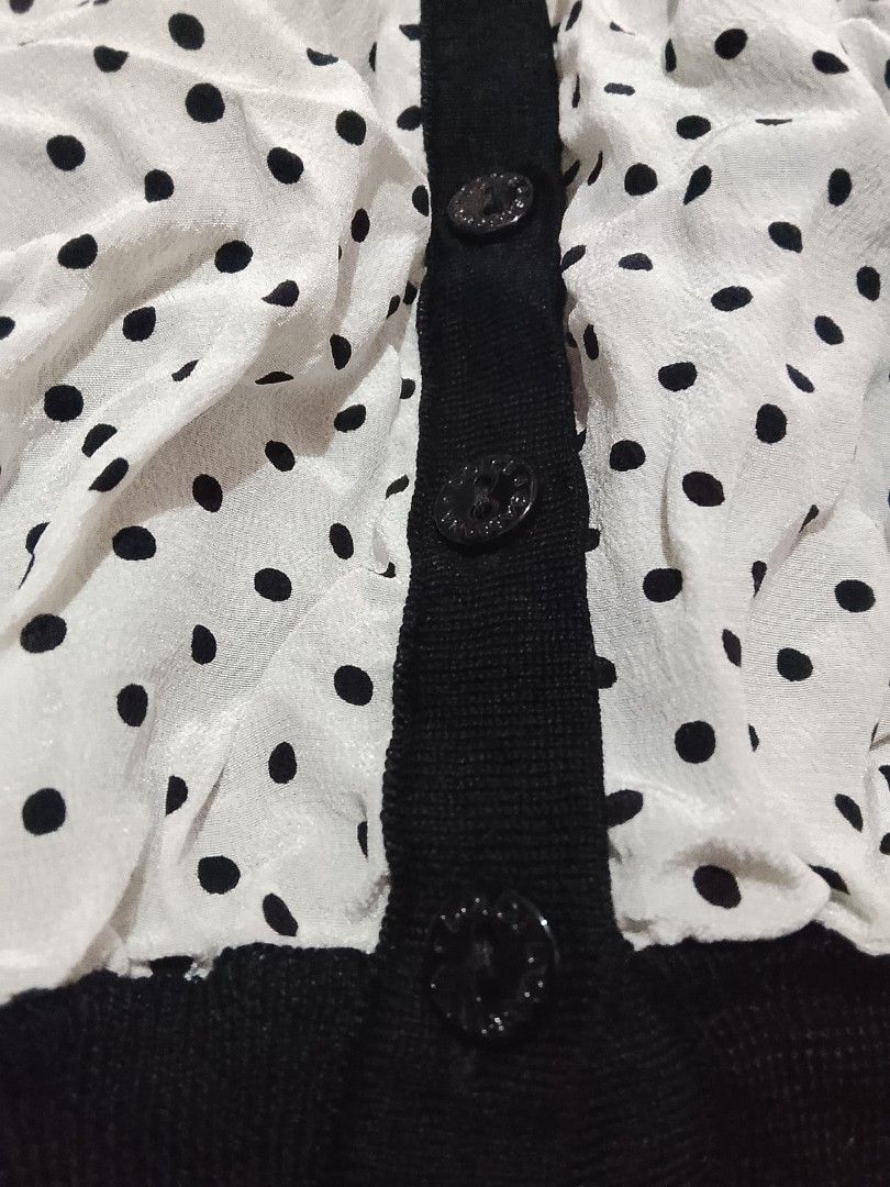 Legit check d&g (Category: Luxury Apparel) located in Davao. Submitted by thevintagehunterdvo (Listing ID 1460515164, Image 2). Description: .