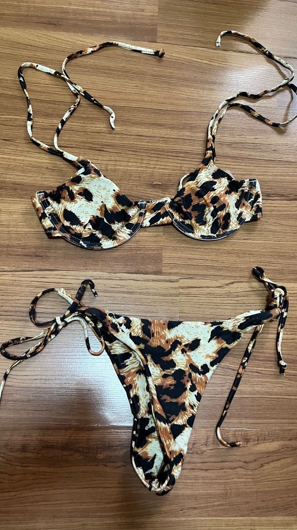 Leopard Print Bikini (Category: Bikinis & Swimsuits) located in Taguig. Submitted by fayneayana (Listing ID 1460685503, Image 1). Description: .