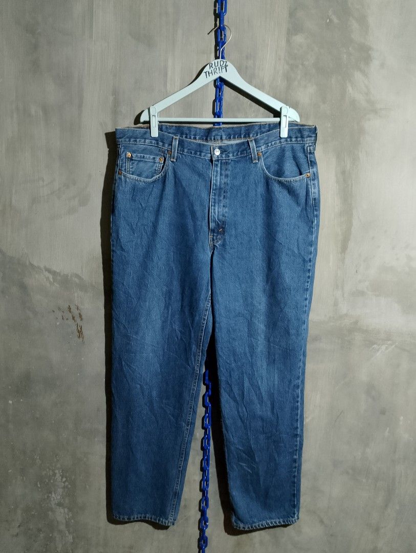 LEVI'S DENIM PANTS SIZE 42 TO 43 (Category: Jeans) located in Sorsogon. Submitted by rudzthrift360 (Listing ID 1460637740, Image 1). Description: .