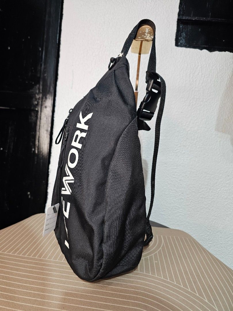 LifeWork Sling Bag (Category: Belt bags, Clutches and Pouches) located in Baguio. Submitted by kayeonlineshop (Listing ID 1460568907, Image 3). Description: Black LifeWork Sling Bag Measurements L-38cm W-25cm.