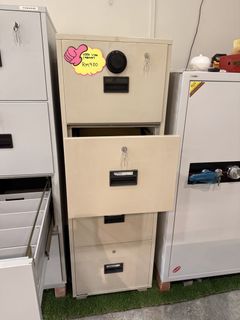 (Category: ) located in . Submitted by 33safetybox (Listing ID 1460513762, Image 1). Description: .