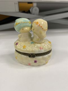 （分類：）位於 。 由 tiffli 提交（商品編號 1460529501，圖片 1）。簡介： 。