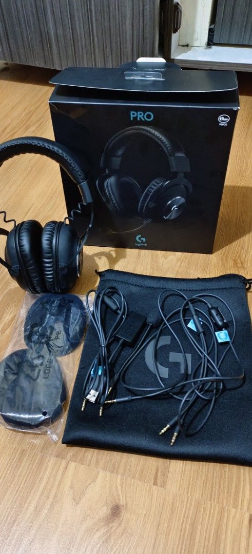 Logitech G PRO X Gaming Headset (Category: Headphones & Headsets) located in Cavite. Submitted by yi-sun-shin (Listing ID 1460712449, Image 1). Description: - Logitech G PRO X headset - Ideal for gaming and audio - Includes headset, carrying pouch, and all cables - Comes with extra ear pads - All original accessories included -No issue! -with receipt and warranty - 3 weeks old.